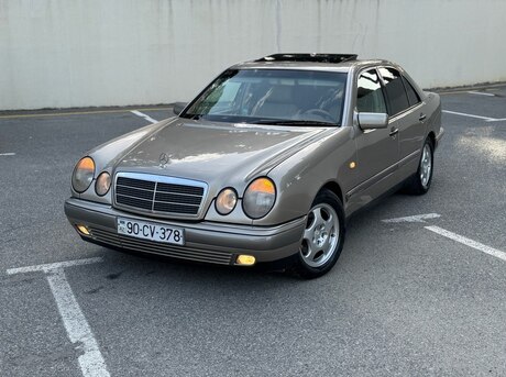 Mercedes E 240 1998