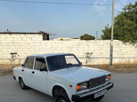 LADA (VAZ) 2107 2011