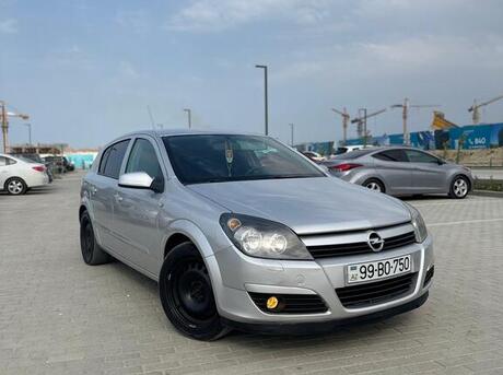 Opel Astra 2005