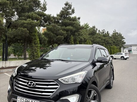 Hyundai Grand Santa Fe