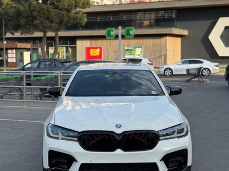 BMW 530 2019