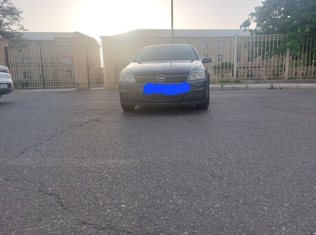 Opel Astra 2005
