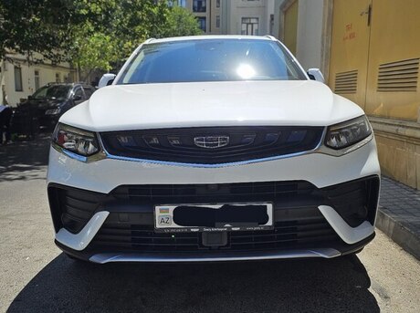 Geely Tugella 2021