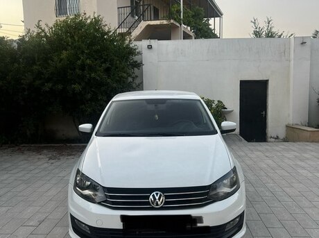 Volkswagen Polo 2015