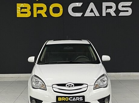 Hyundai Verna 2010