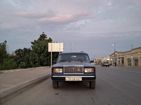LADA (VAZ) 2107