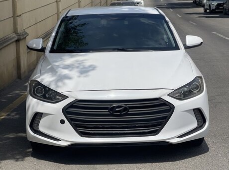 Hyundai Elantra 2016