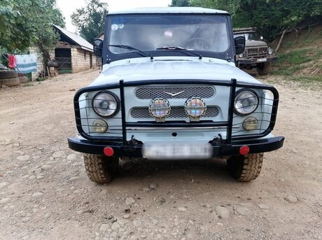 UAZ 31519