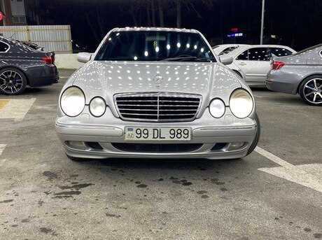 Mercedes E 270 2001