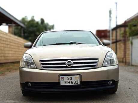 Nissan Teana 2004