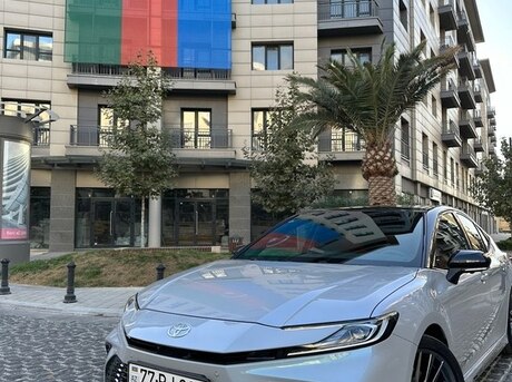 Toyota Camry 2024