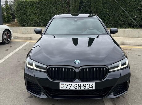 BMW 530e 2021