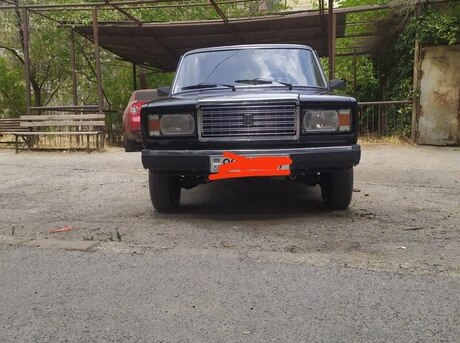 LADA (VAZ) 2107 2010
