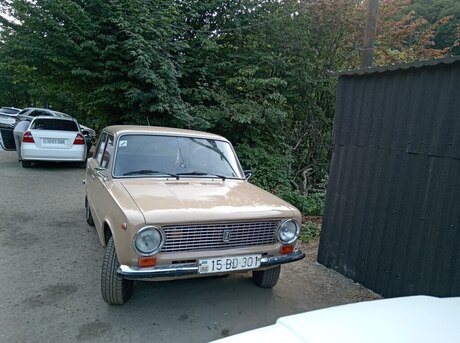 LADA (VAZ) 21011 1986