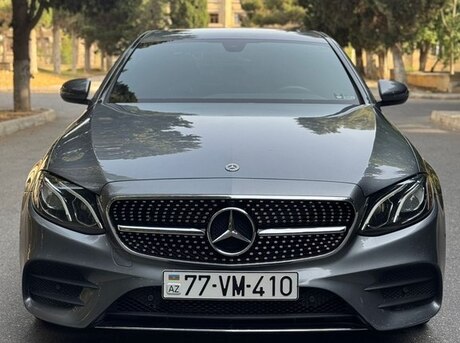 Mercedes E 300