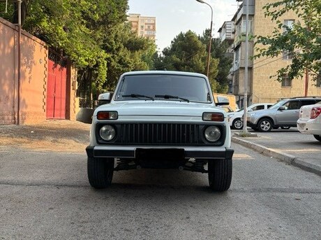 LADA (VAZ) Niva 2013