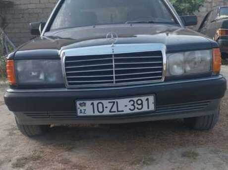Mercedes 190 1990