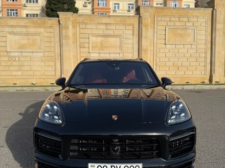 Porsche Cayenne GTS 2020