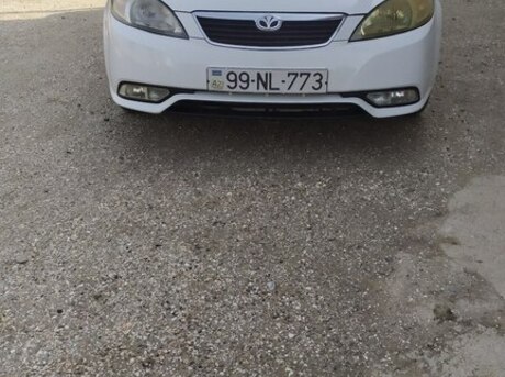 Daewoo Gentra 2014
