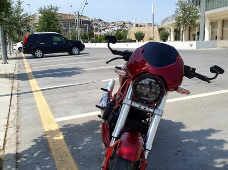 Ducati  2002