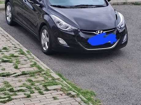 Hyundai Elantra 2011