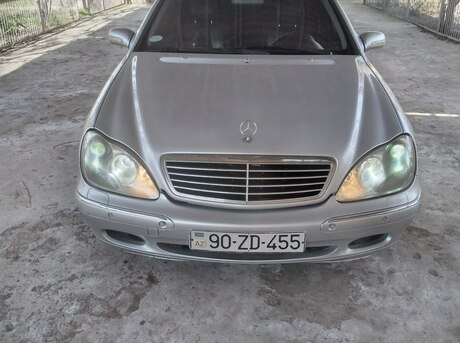 Mercedes S 500