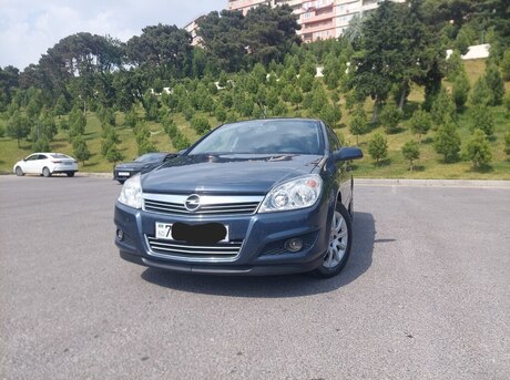 Opel Astra 2008