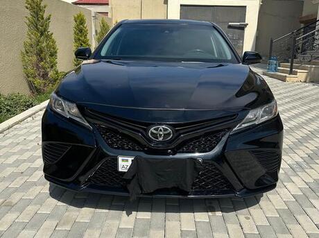 Toyota Camry 2018