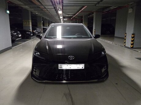 Toyota Camry 2024