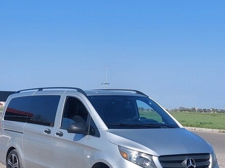 Mercedes  2015