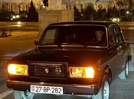 LADA (VAZ) 2107 2010