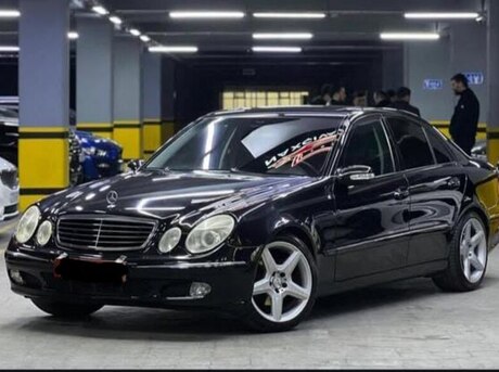 Mercedes E 240 2004