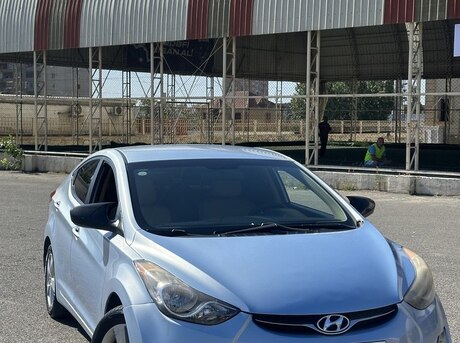 Hyundai Elantra 2011