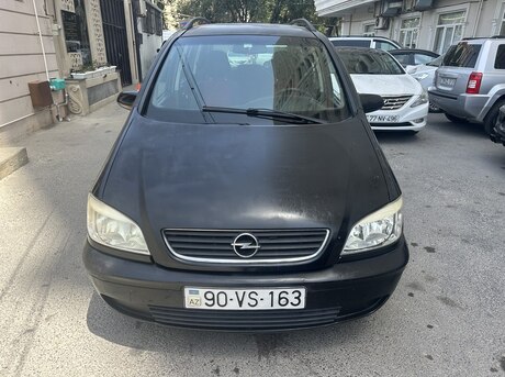 Opel Zafira 2002
