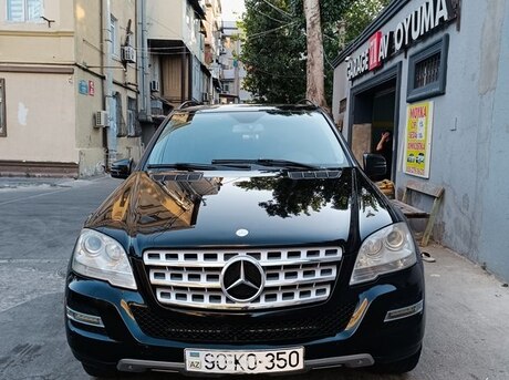Mercedes ML 350 4MATIC 2011
