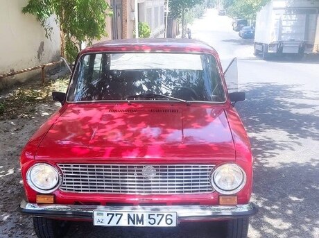 LADA (VAZ) 21011 1981