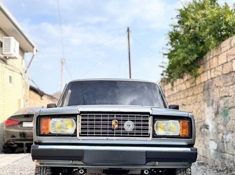 LADA (VAZ) 2107