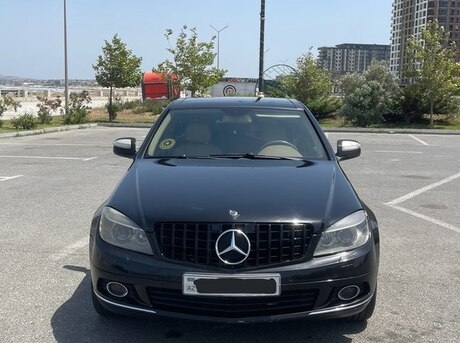 Mercedes C 300