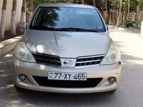 Nissan Tiida 2012