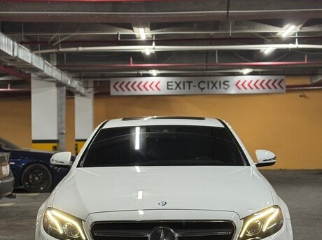 Mercedes E 300 2016