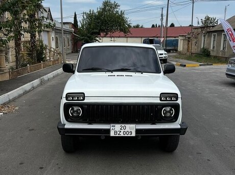 LADA (VAZ) Niva 2013