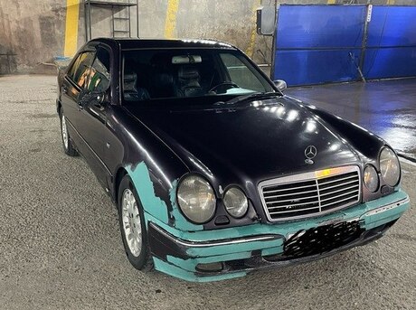 Mercedes E 220 d 1998