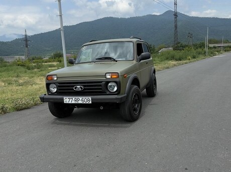 LADA (VAZ) Niva