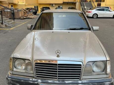 Mercedes E 250 1993
