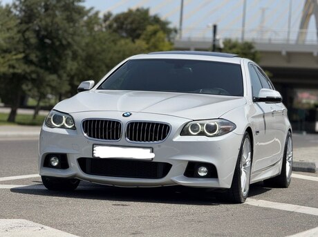 BMW 528