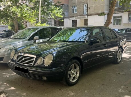 Mercedes E 240 1998
