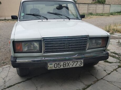 LADA (VAZ) 2107