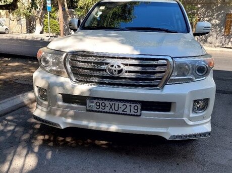 Toyota Land Cruiser 2014