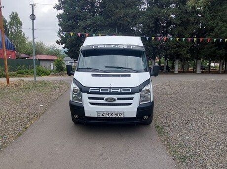 Ford Transit 2010