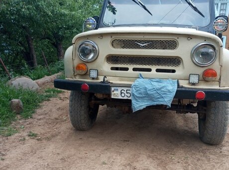 UAZ 469